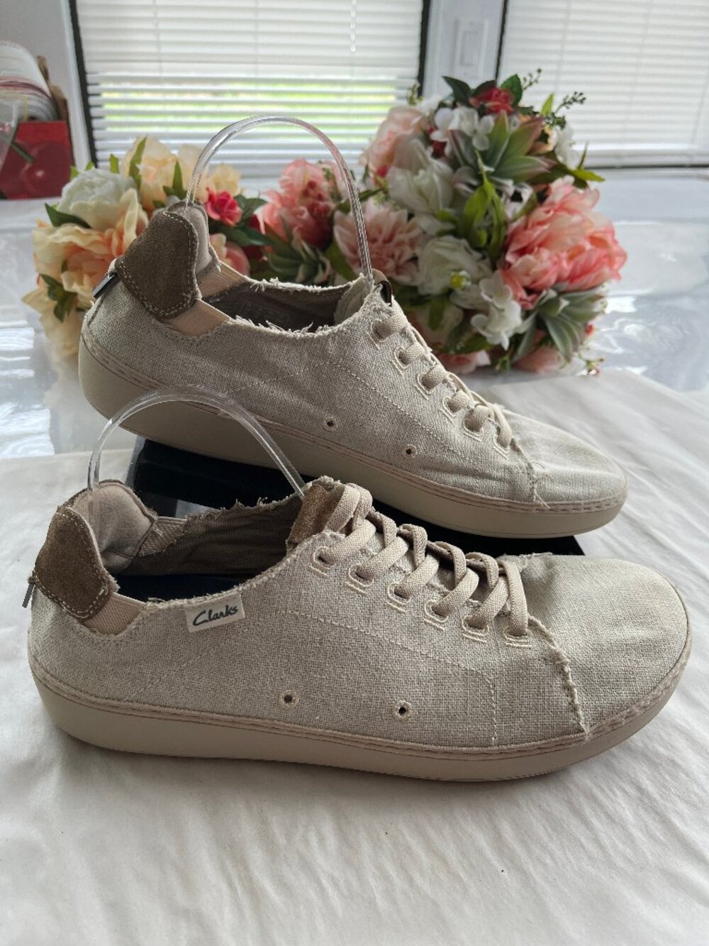 Clarks Canvas Lace Up Sneakers Beige Men's 11M